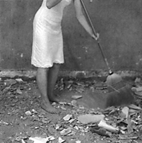 making a true space, photograph by Suzie Lake (detail)